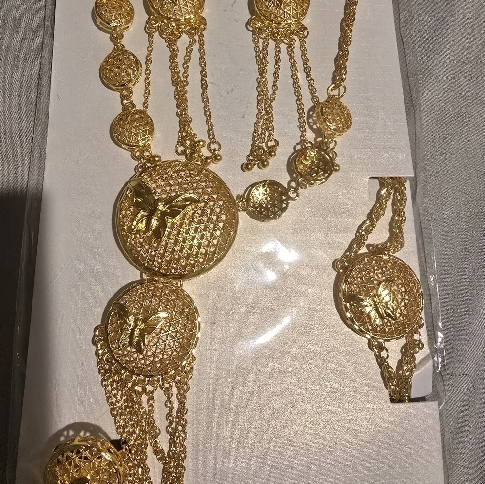 21kgp Dubai Jewelry- Elegant Gold Jewelry Set - Picture 7 of 8